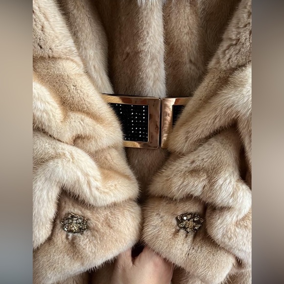 luxury High quality 100% Real female mink coat - Picture 5 of 11